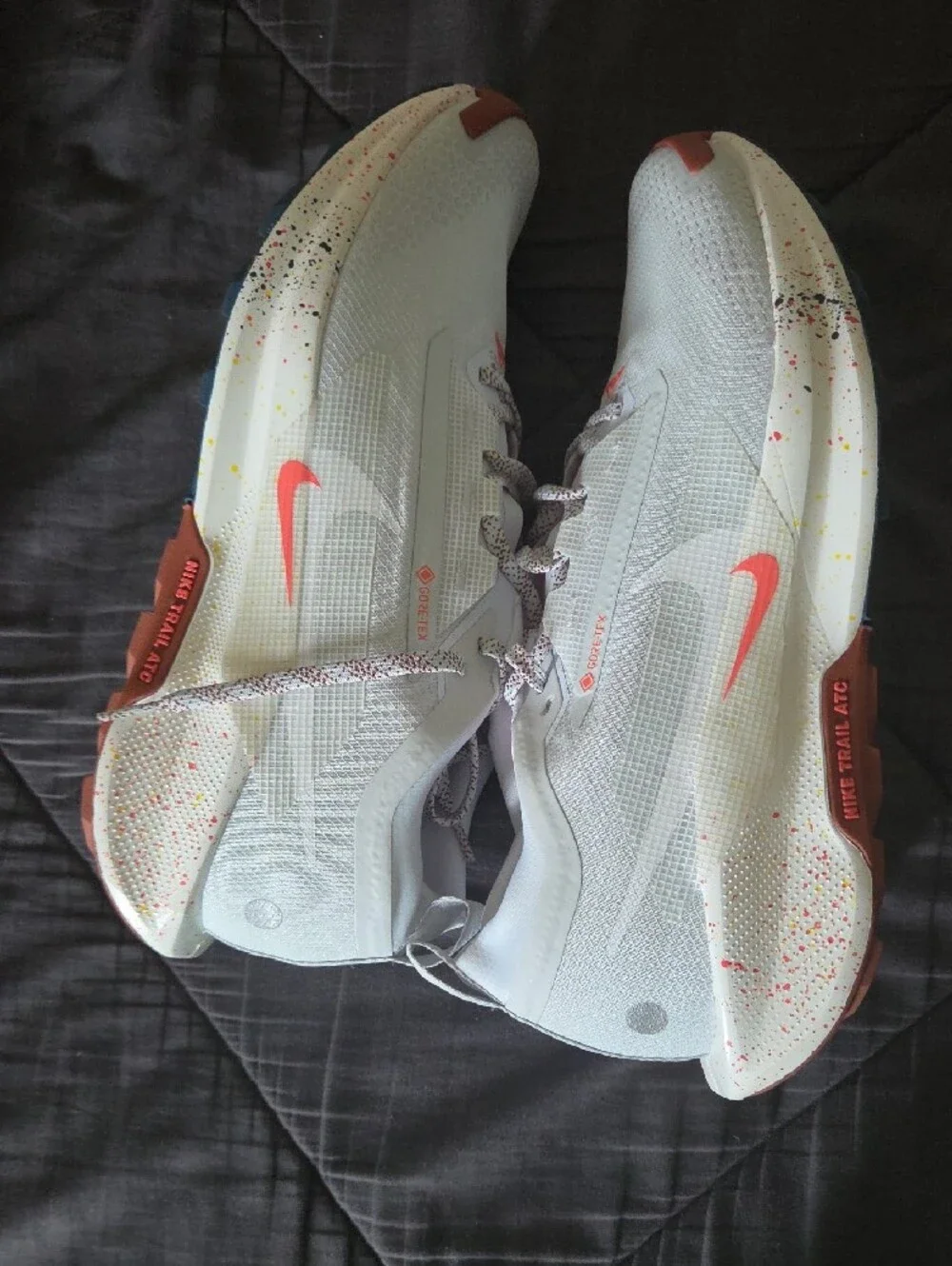 NWOT Nike React Pegasus Trail 5 Gore-Tex. Grey/Pink